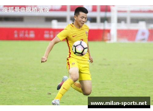 甲A中场新星：突破传统，引领未来足球风潮